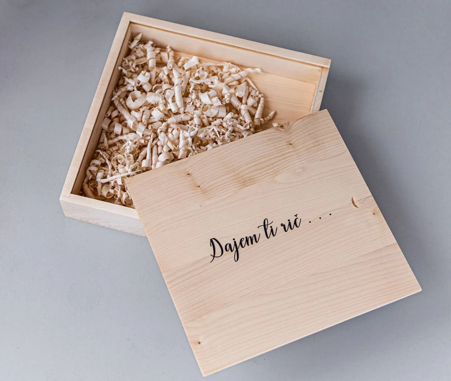 Slika iz galerije 24